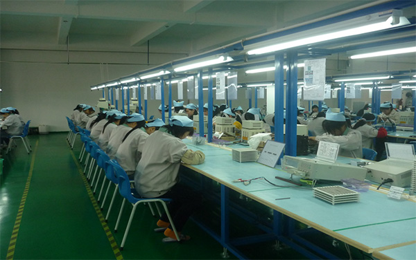 頤特生產(chǎn)基地無塵車間